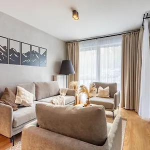 Mountain Tree C27 Invest Apartament